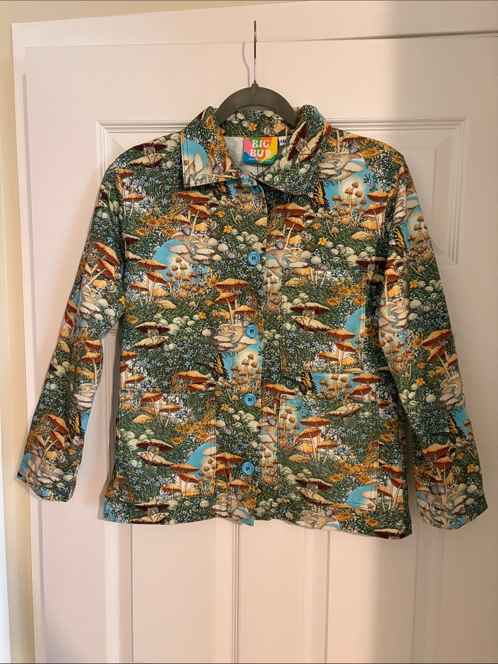 Big bud press work jacket in Bill Ogden mushroom print. XXS but fits like P
